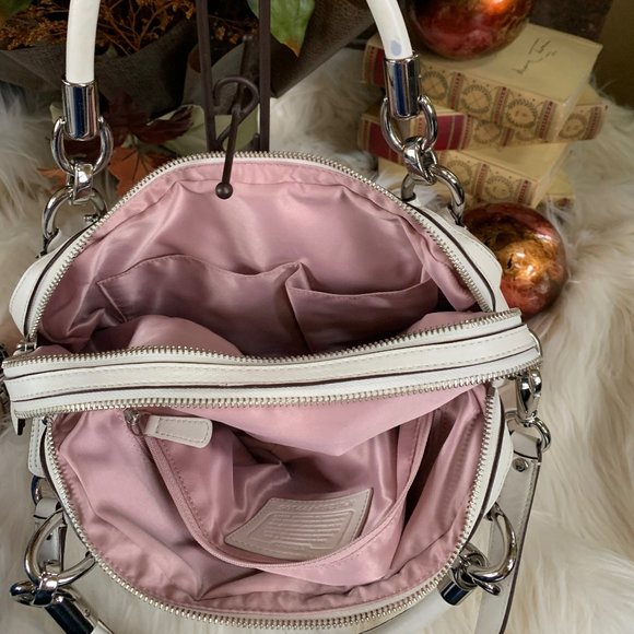 Coach Cross Body Satchel - Picture 4 of 6